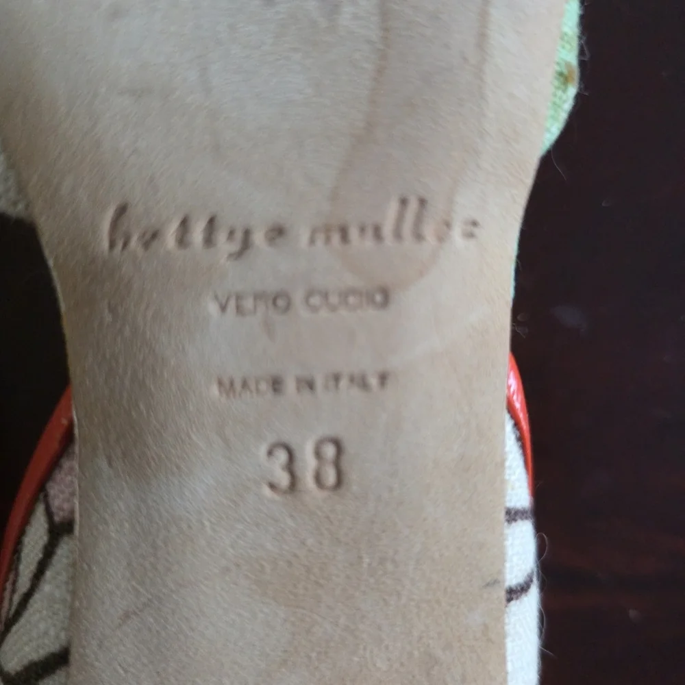 Bettye Muller Floral Heels - Red and Green - Picture 8 of 9